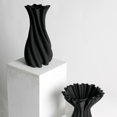 Oneworld Collection NZ Décor Camila Black 3D Ceramic Vase